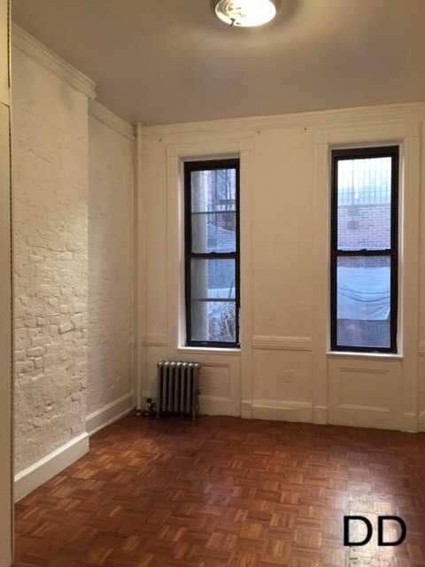 607 East 11th Street - Photo 5