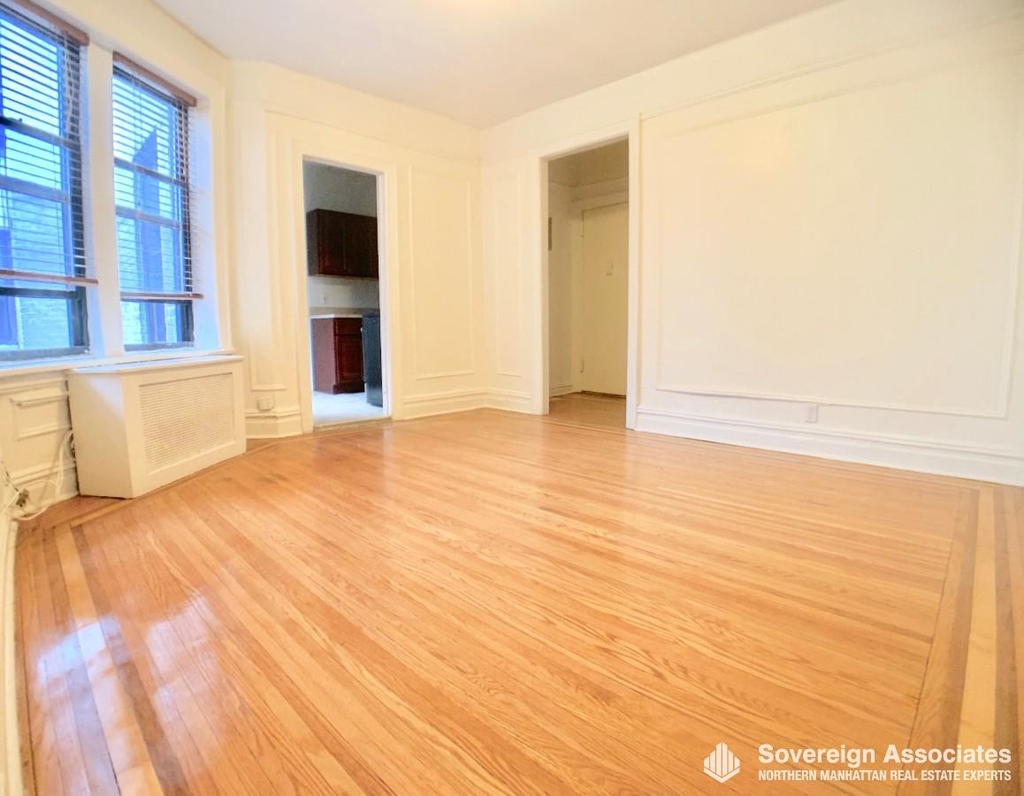 565 Fort Washington Avenue - Photo 1