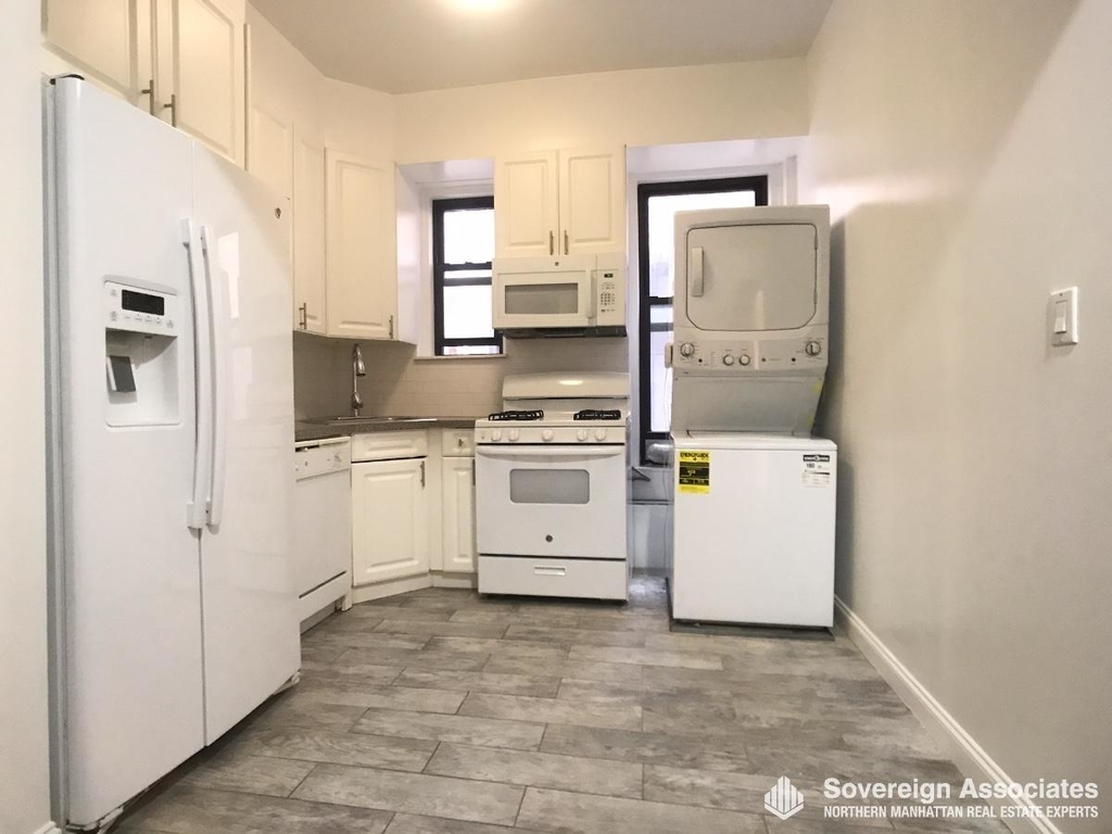 211  West 102nd Street - Photo 7