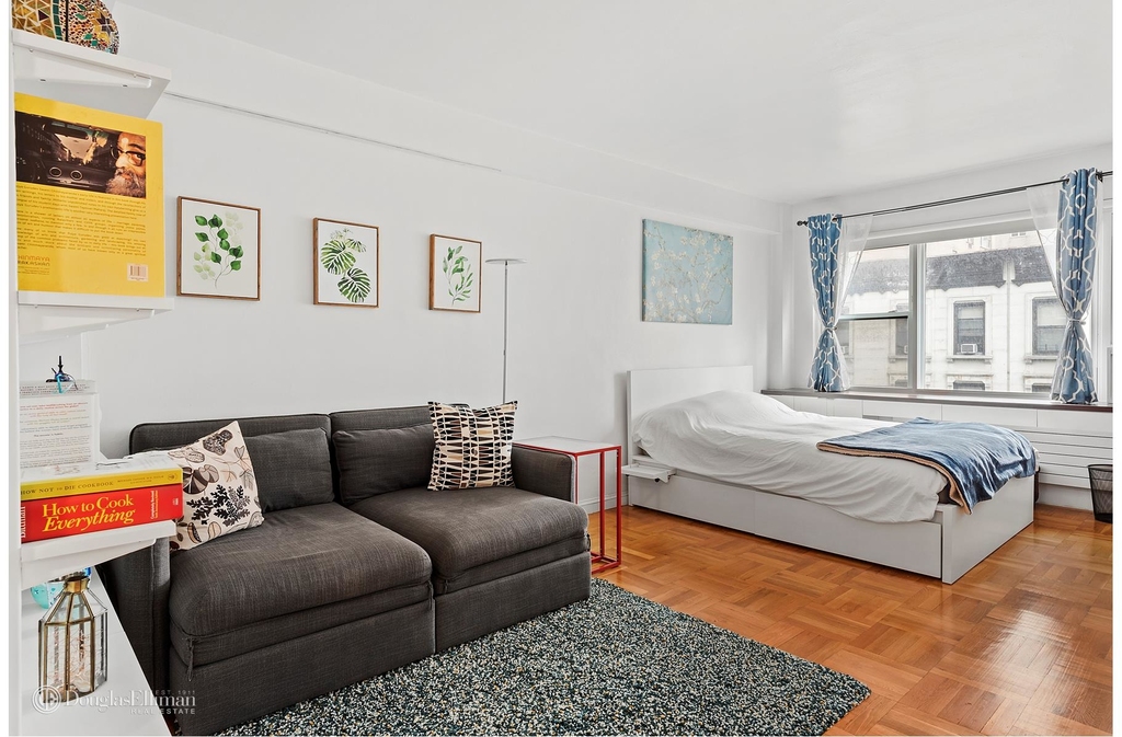 288 Lexington Avenue - Photo 1