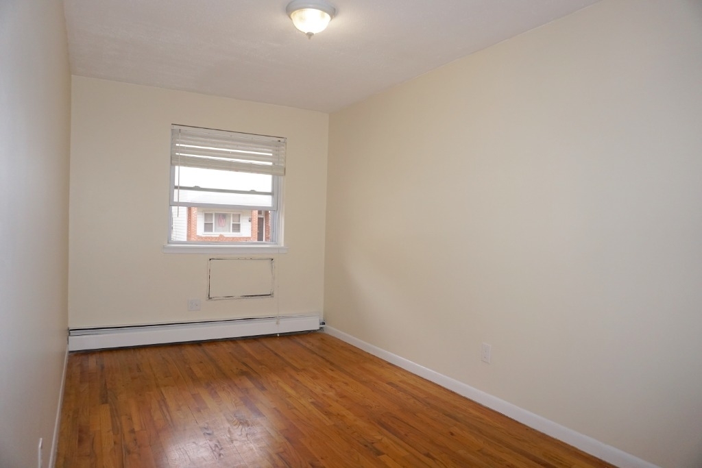 32-56 35th Street - Photo 5