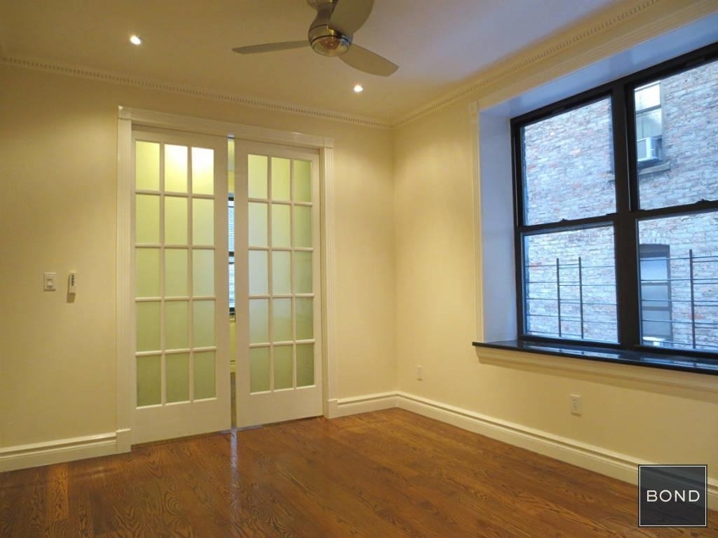 290 West 12th Street - Photo 1