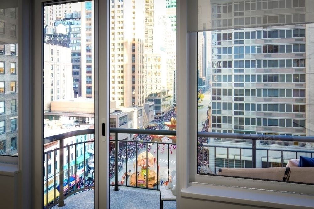 70 West 37th Street  - Photo 5