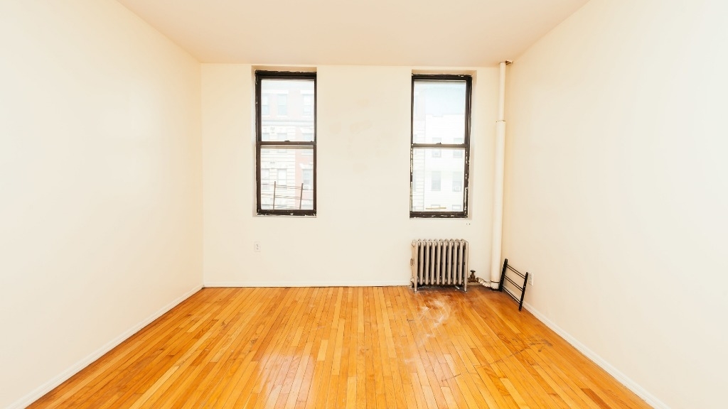 222 Bushwick Ave - Photo 2