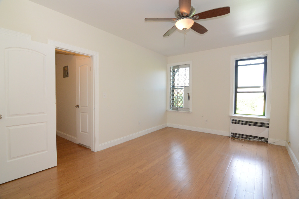 80 Woodruff Avenue - Photo 3