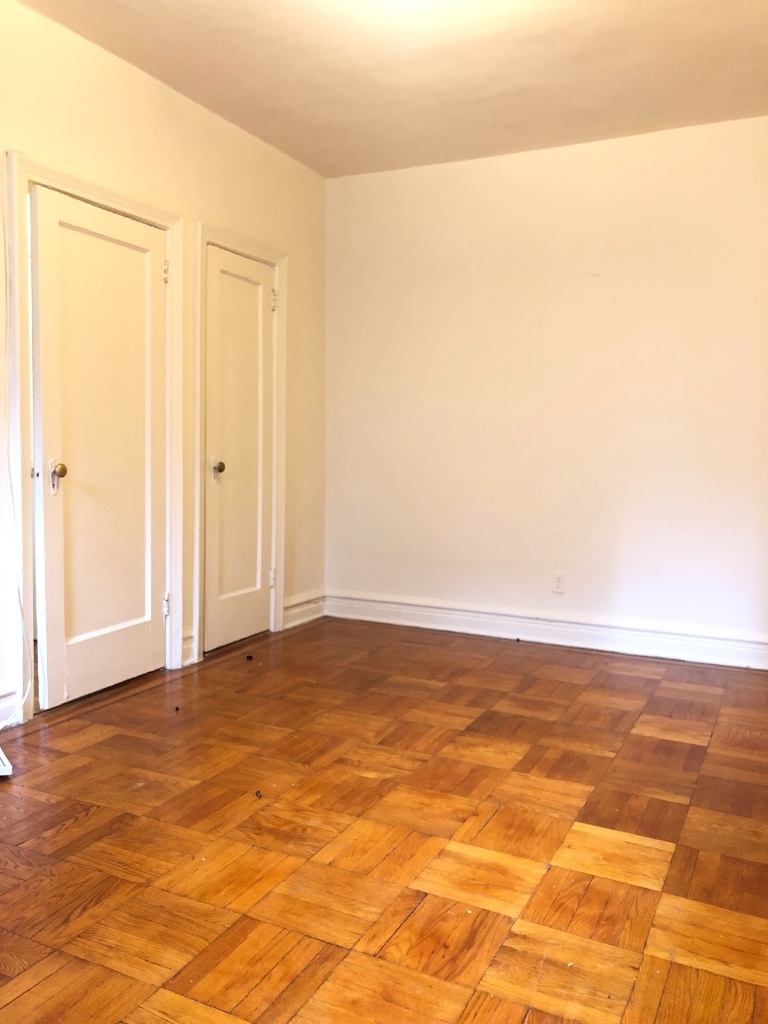 1500  Ocean Parkway  - Photo 8