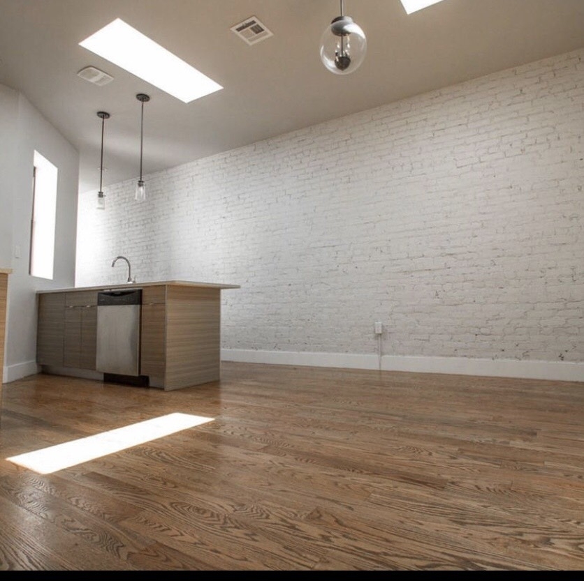 102 Rogers Ave - Photo 1