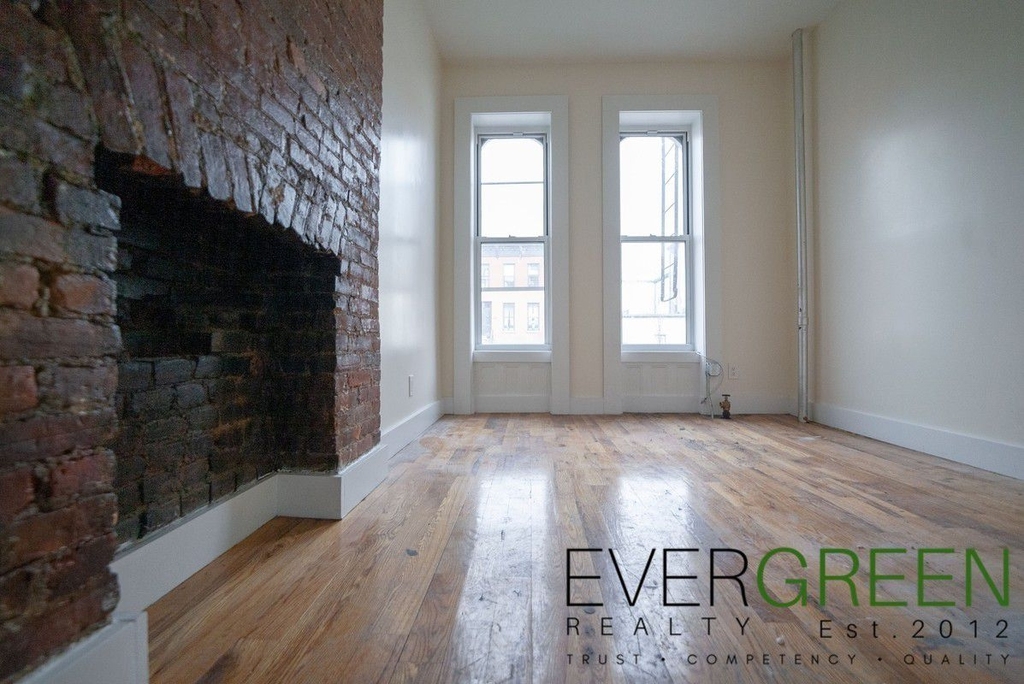 462 Lexington Avenue - Photo 3