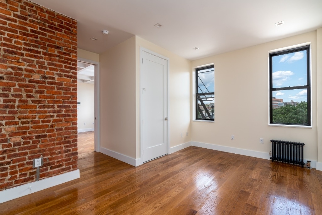 941 Washington Avenue - Photo 1