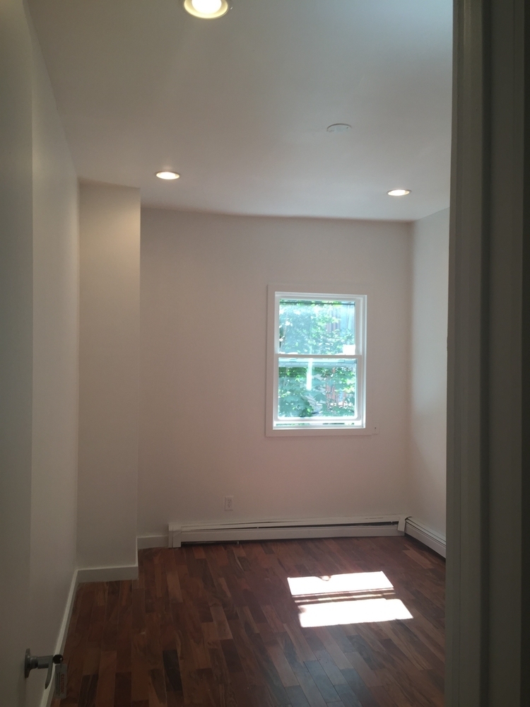 1424 Flatbush Ave - Photo 1