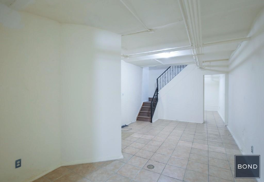 215 West 106th Street - Photo 7