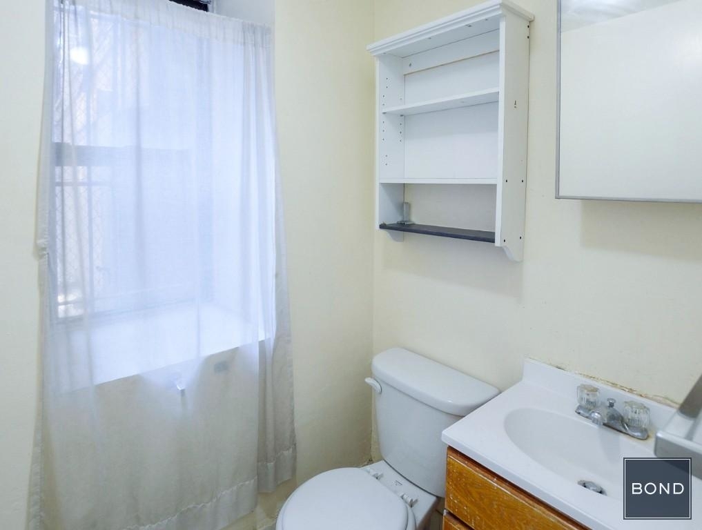 215 West 106th Street - Photo 11