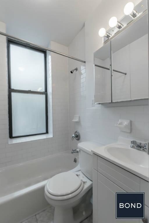 EAST 76 STREET - Photo 4