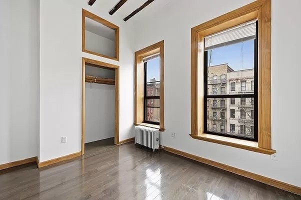 2312 1st Avenue - Photo 5