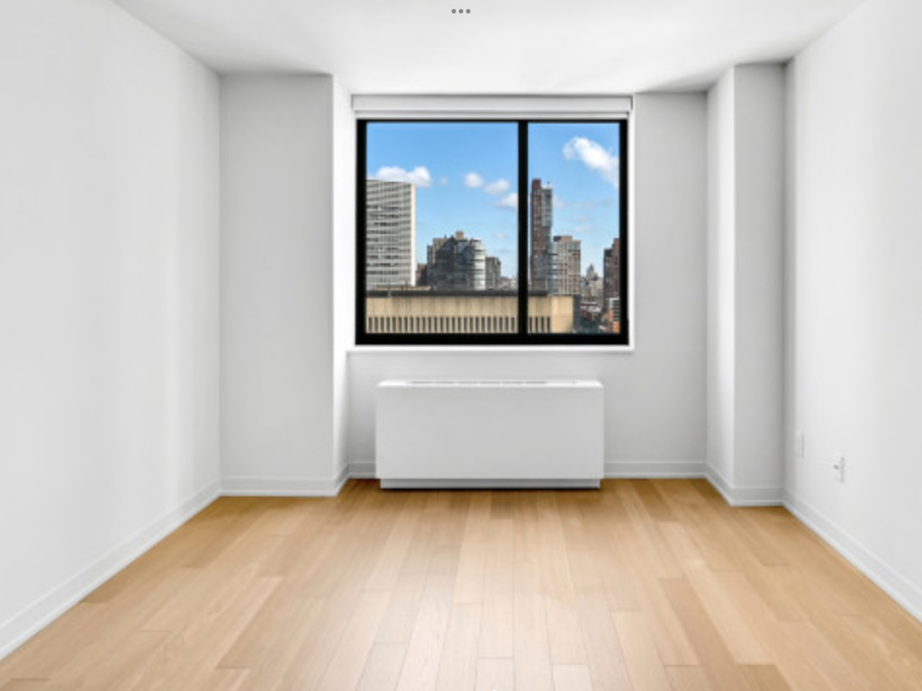 407 Park Avenue South - Photo 3