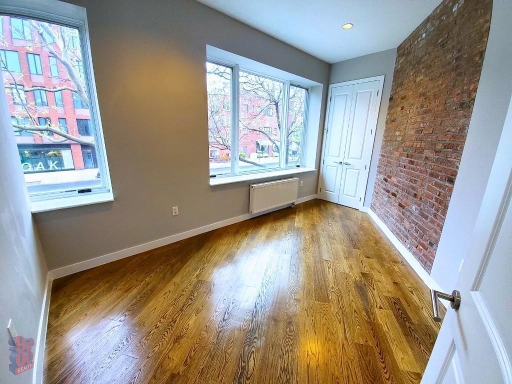 167 West 10th - Photo 5