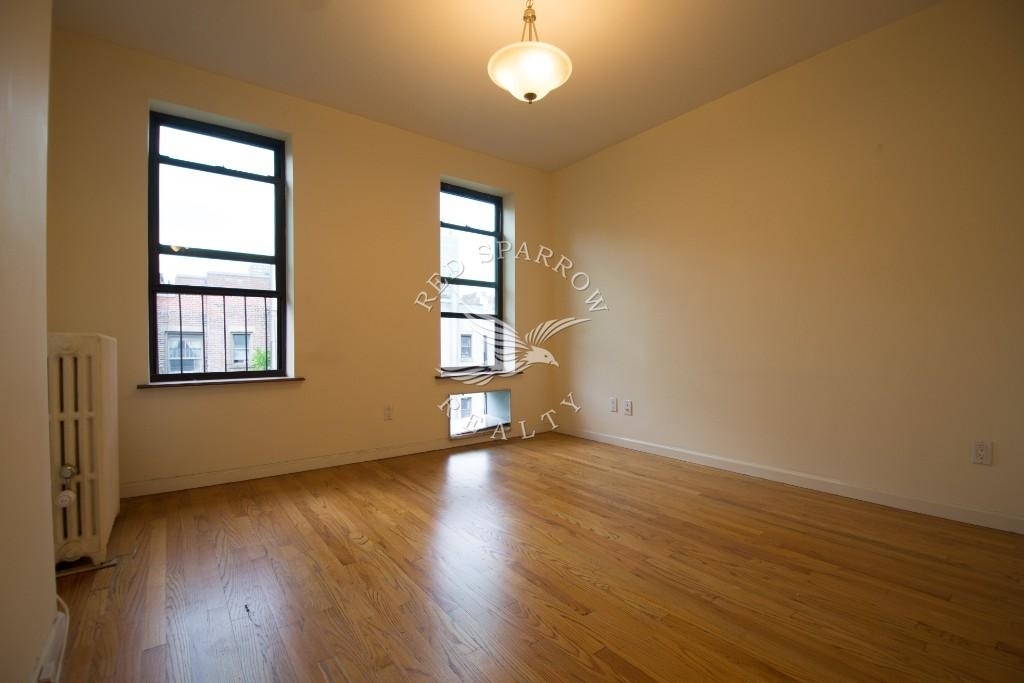 325 East 88th Street - Photo 10