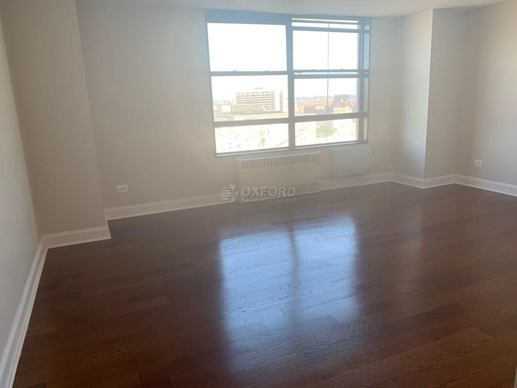 3333 Broadway - Photo 3