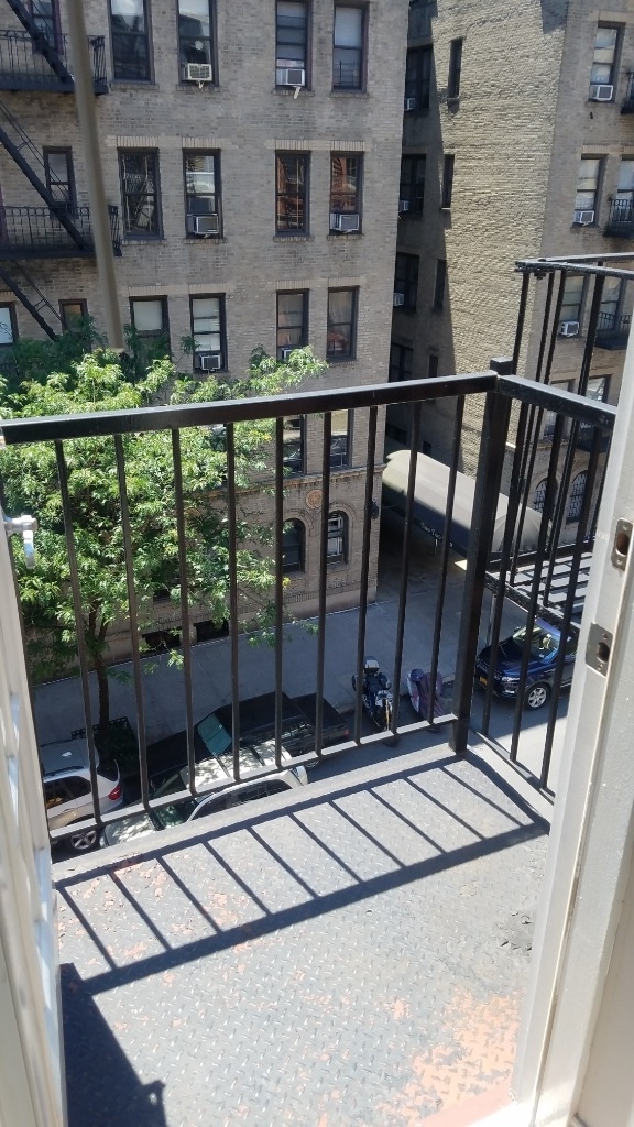 227 east 82 - Photo 3