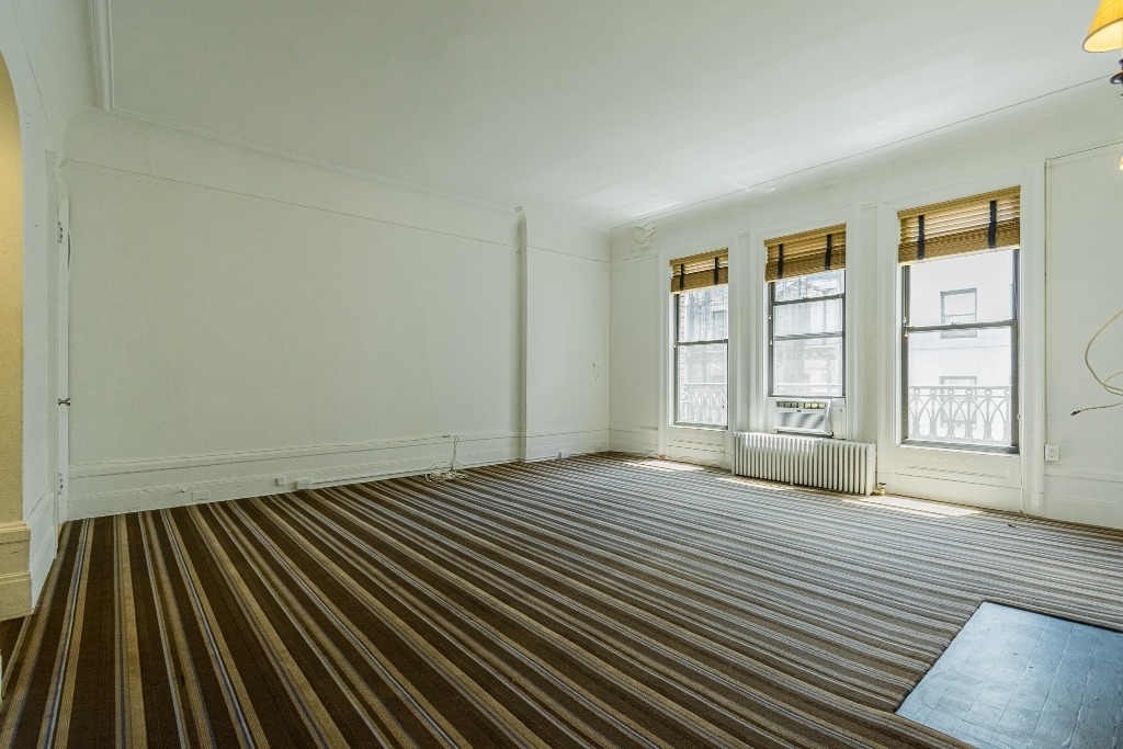 11 East 80th Street - Photo 1