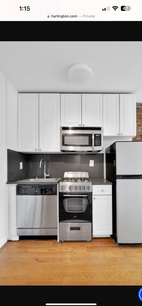 22nd street and Lexington Avenue  - Photo 1