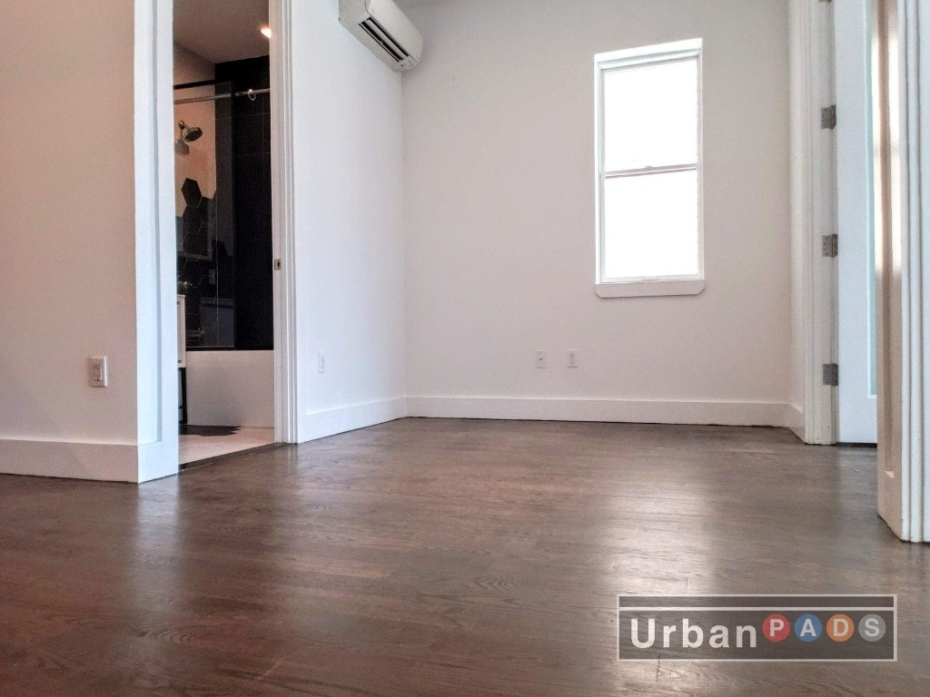 2717 Snyder Avenue - Photo 6