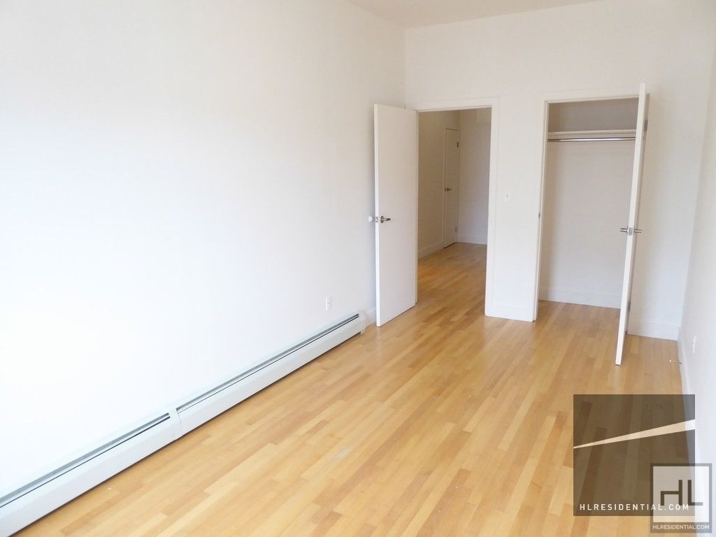 759 Bergen Street - Photo 7