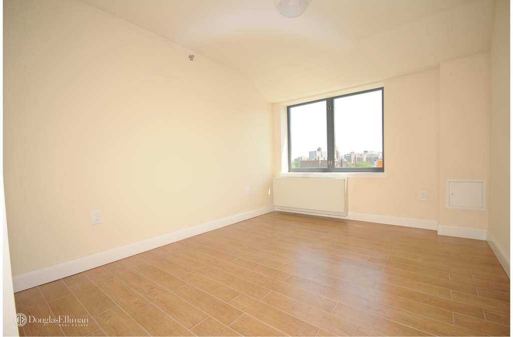 393 Lefferts Avenue - Photo 2