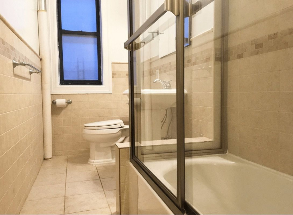 501 West 110th Street - Photo 2