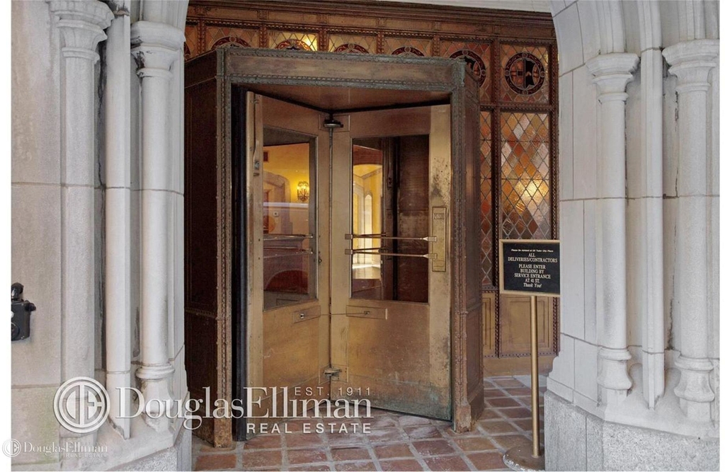 25 Tudor City Pl - Photo 3