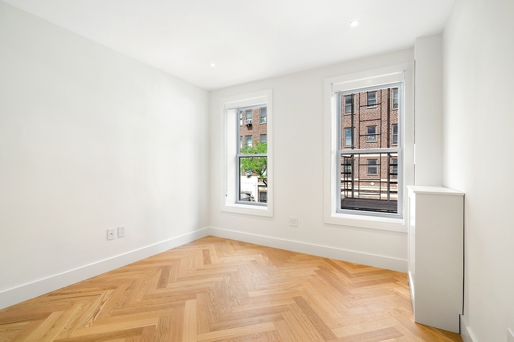 336 West 95th Street - Photo 5