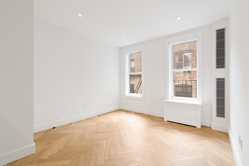 336 West 95th Street - Photo 7