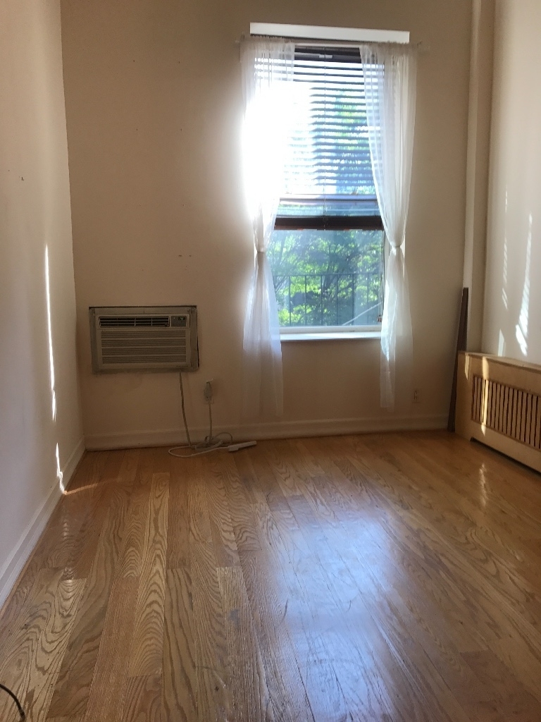 240 east 21 street - Photo 1