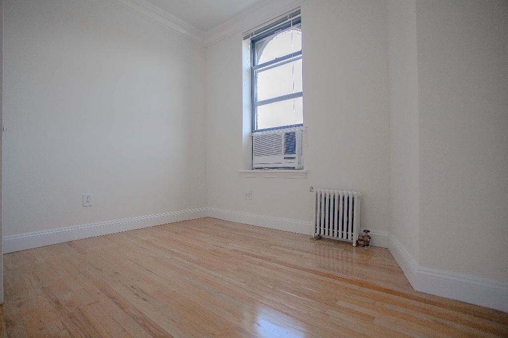 315 East 19th Street - Photo 1