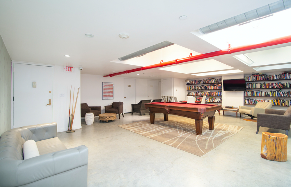 460 W 20th Street - Photo 8