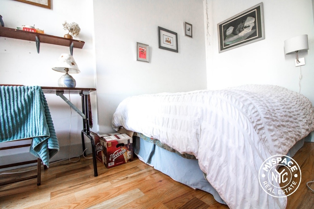 1323 Bedford Ave #3f - Photo 4
