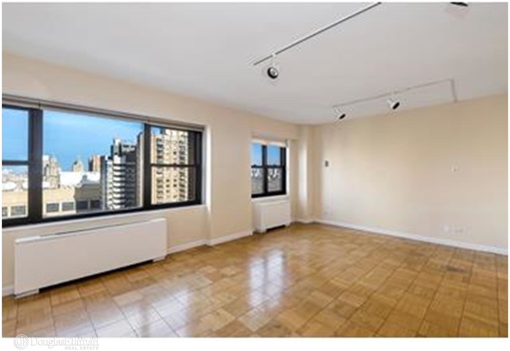 20 West 64th St - Photo 8