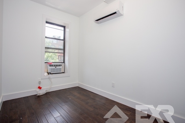 807 Quincy Street  - Photo 1