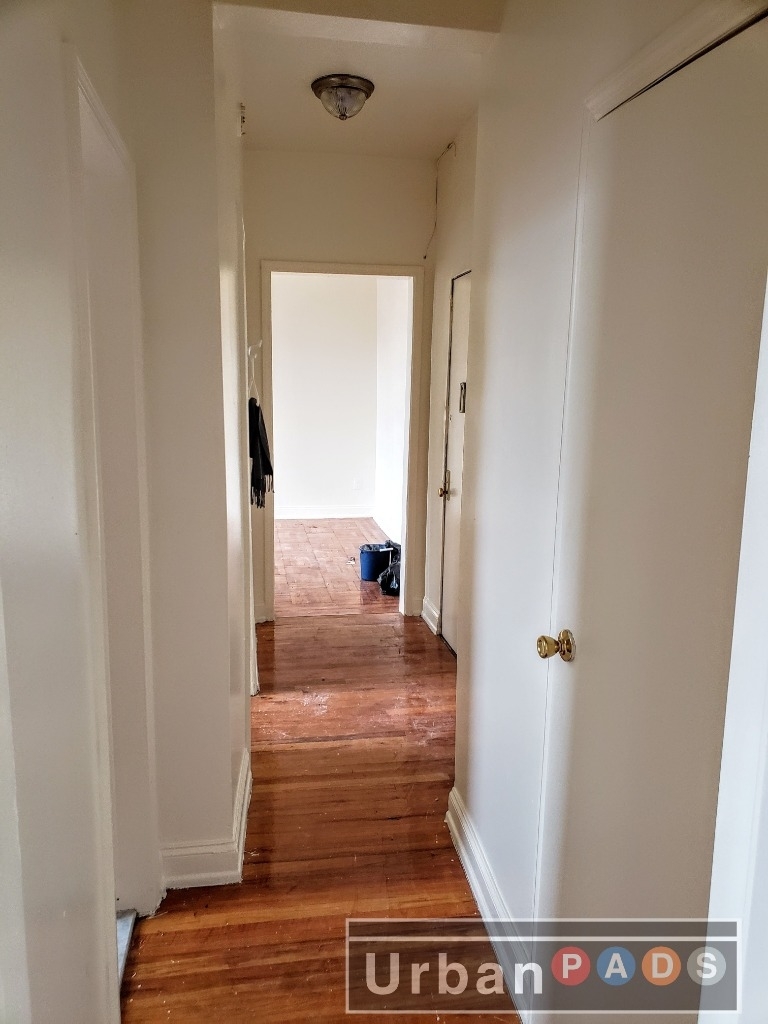 2516 Bedford Ave - Photo 5