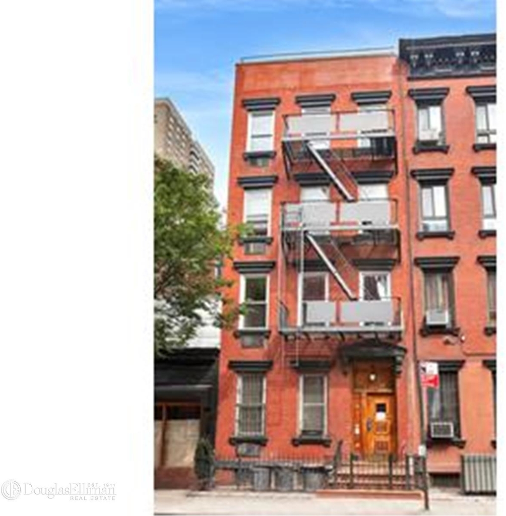 465 West 49th St - Photo 5