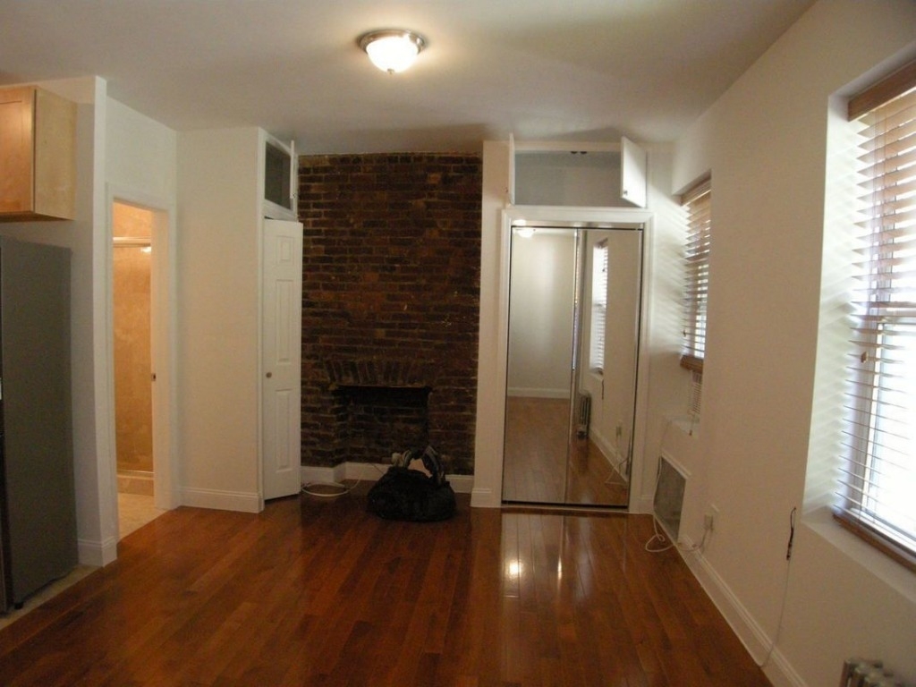  east 28th street  - Photo 2