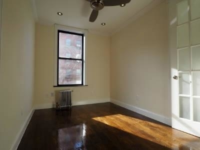 459 W 50th - Photo 3