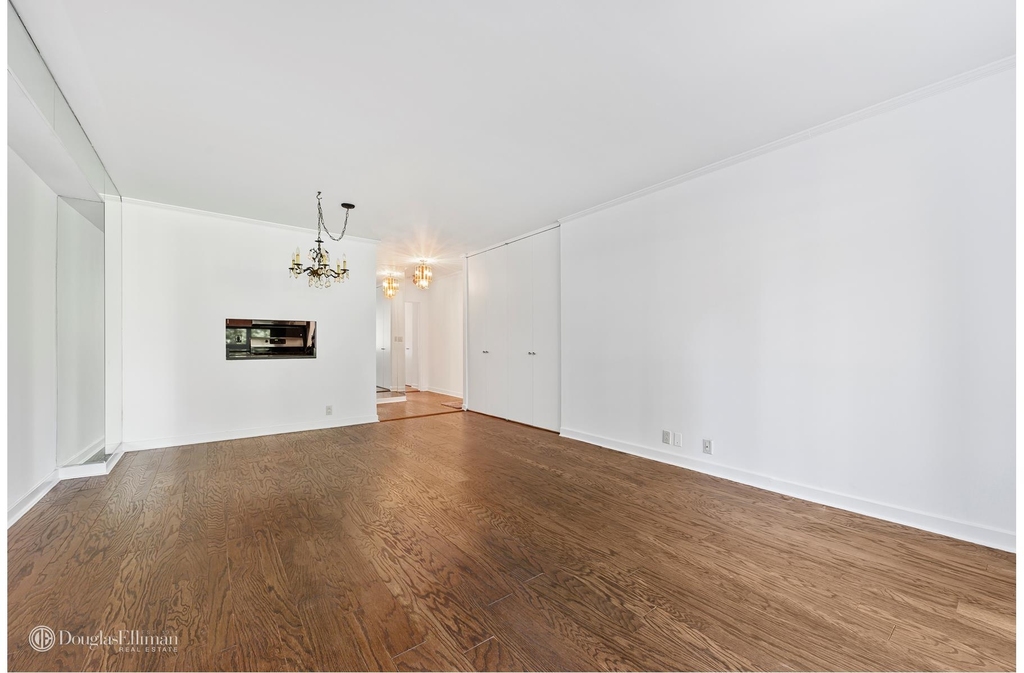 420 East 58th St - Photo 1