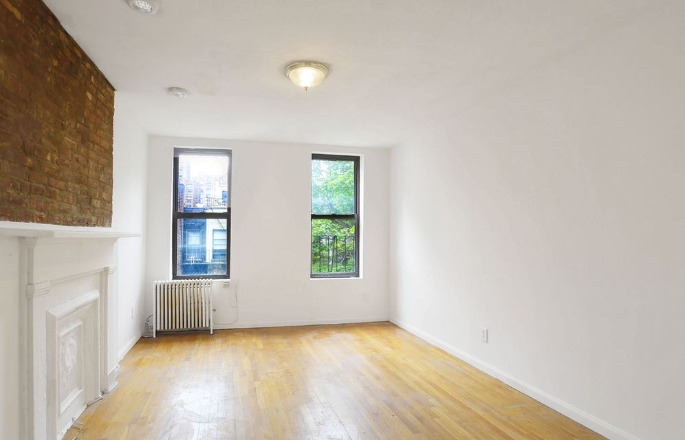 334 East 82nd Street - Photo 0