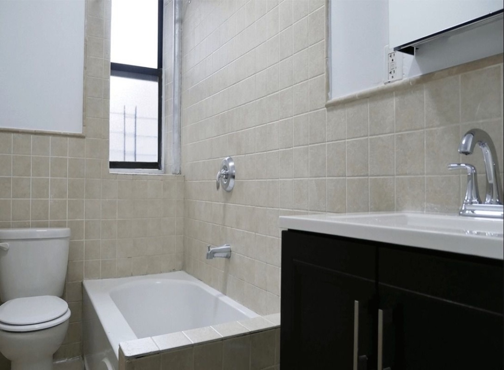 529 west 179th street - Photo 4