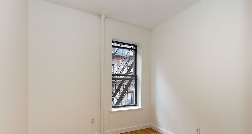 315 East 84th Street - Photo 5