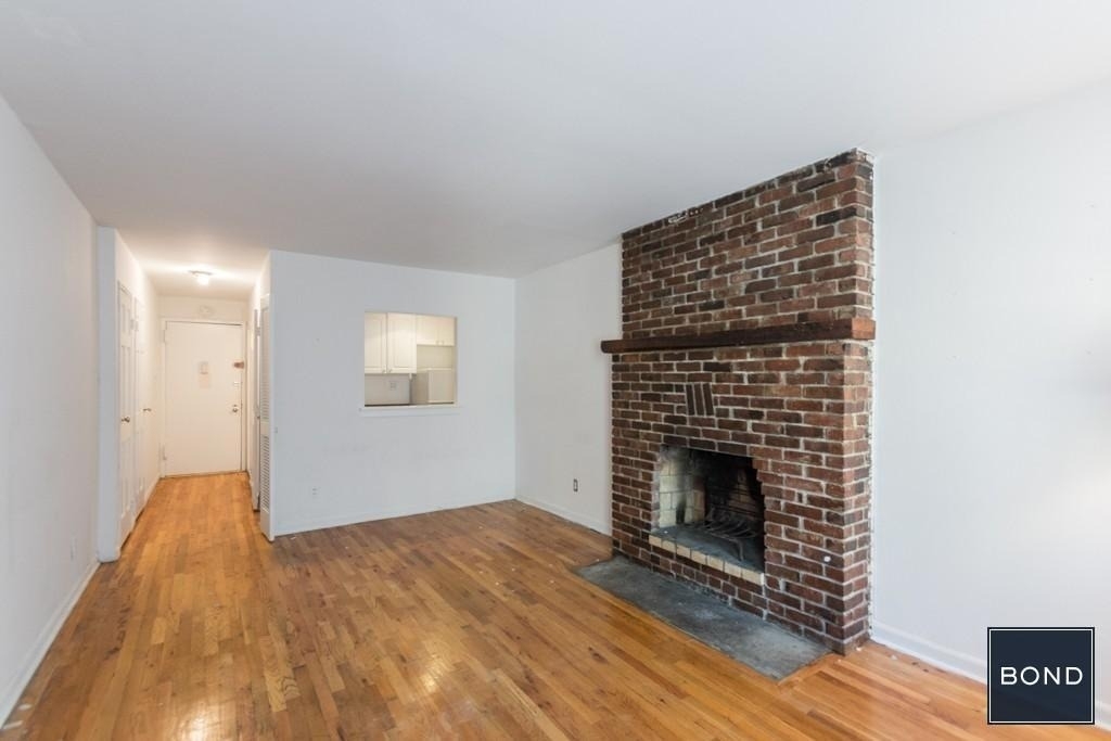 118 East 92 - Photo 2