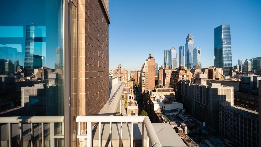 200 West 26 - Photo 7