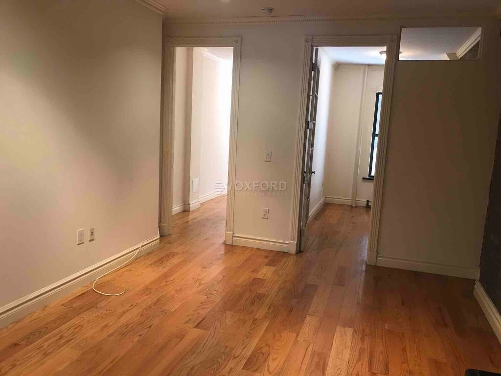 653 Ninth Avenue - Photo 5