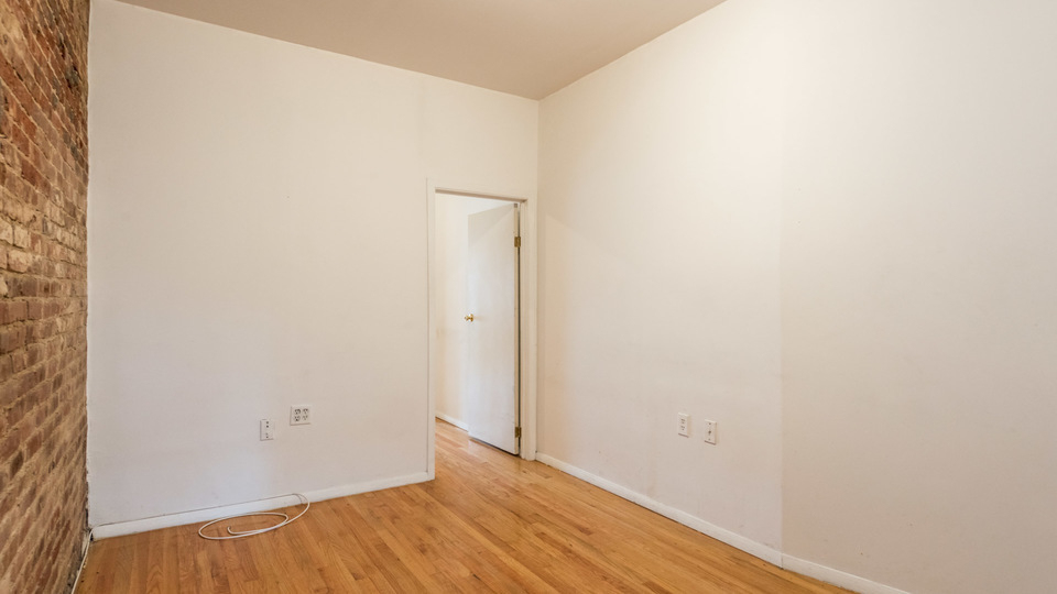 215 Franklin Street - Photo 1